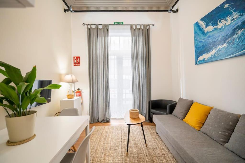 Chamberi - Quiet Flat, Ideal For Families Cas Madrid Bagian luar foto